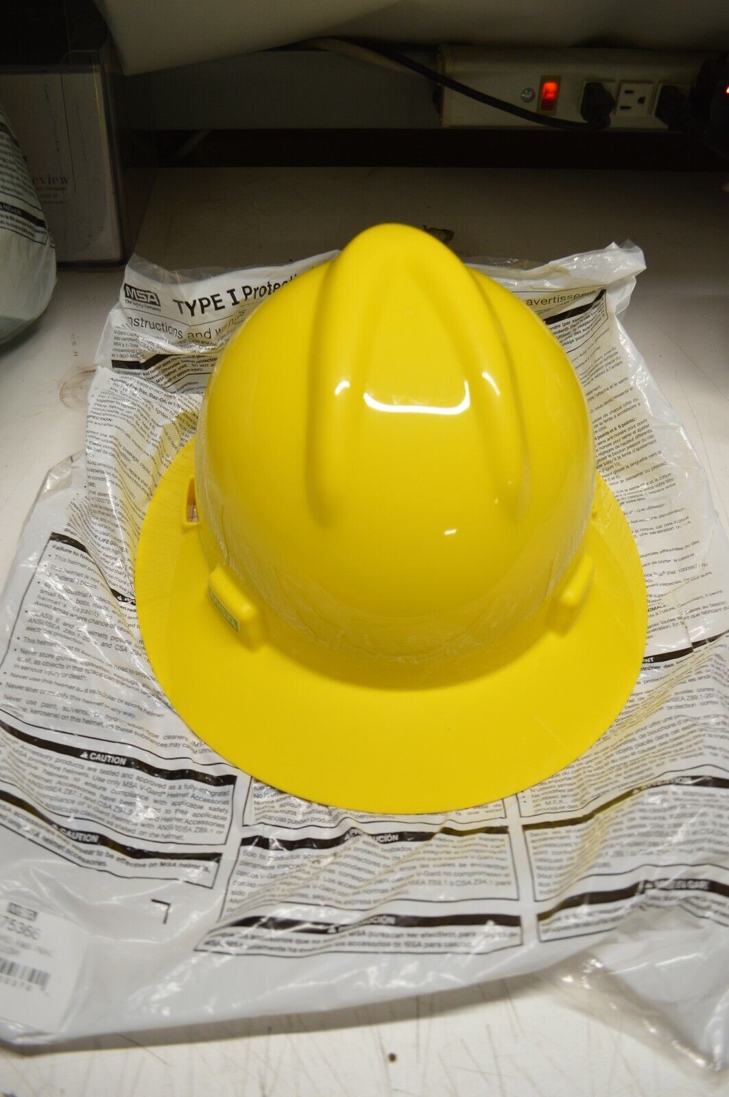 MSA V-Gard Type 1 Protective Helmet - Northside Material Brokers