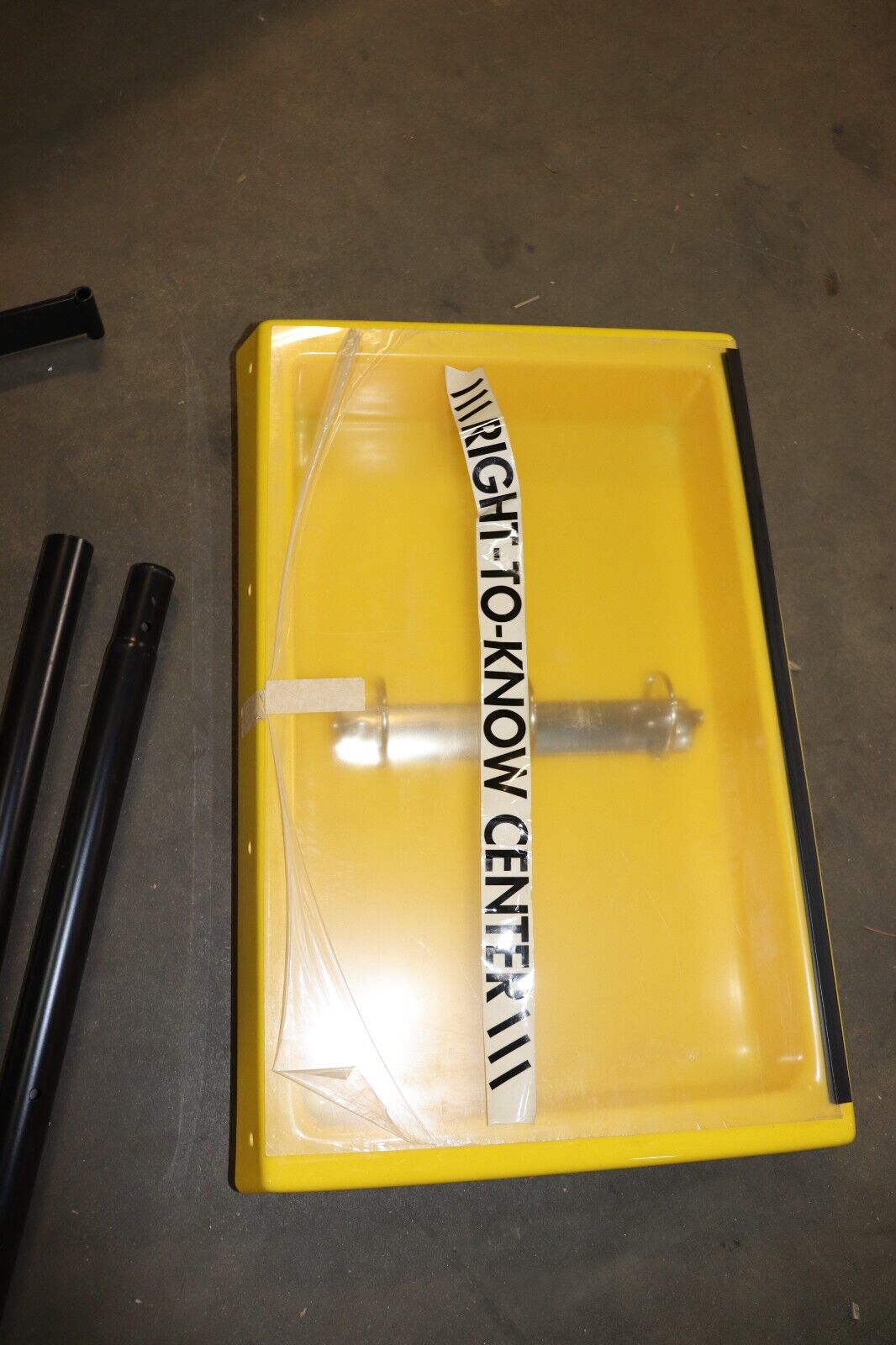 MSDS / Pedestal DOCUMENT WORKSTAND, Qualtech A1200-01, Yellow, NEW - Northside Material Brokers