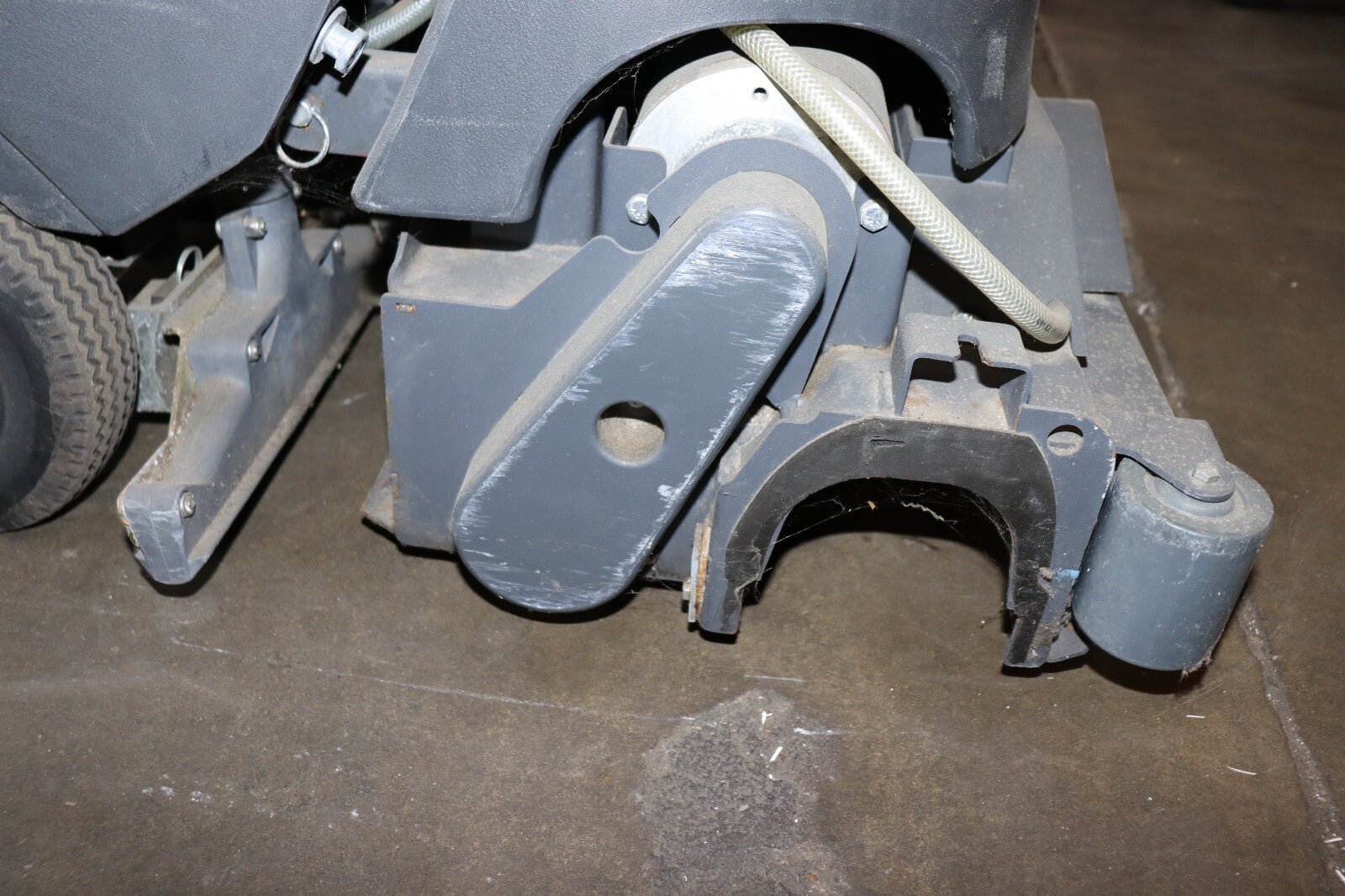 NILFISK ADVANCE AquaPLUS AXP Self Propelled Floor Cleaning Machine | Type E - Northside Material Brokers