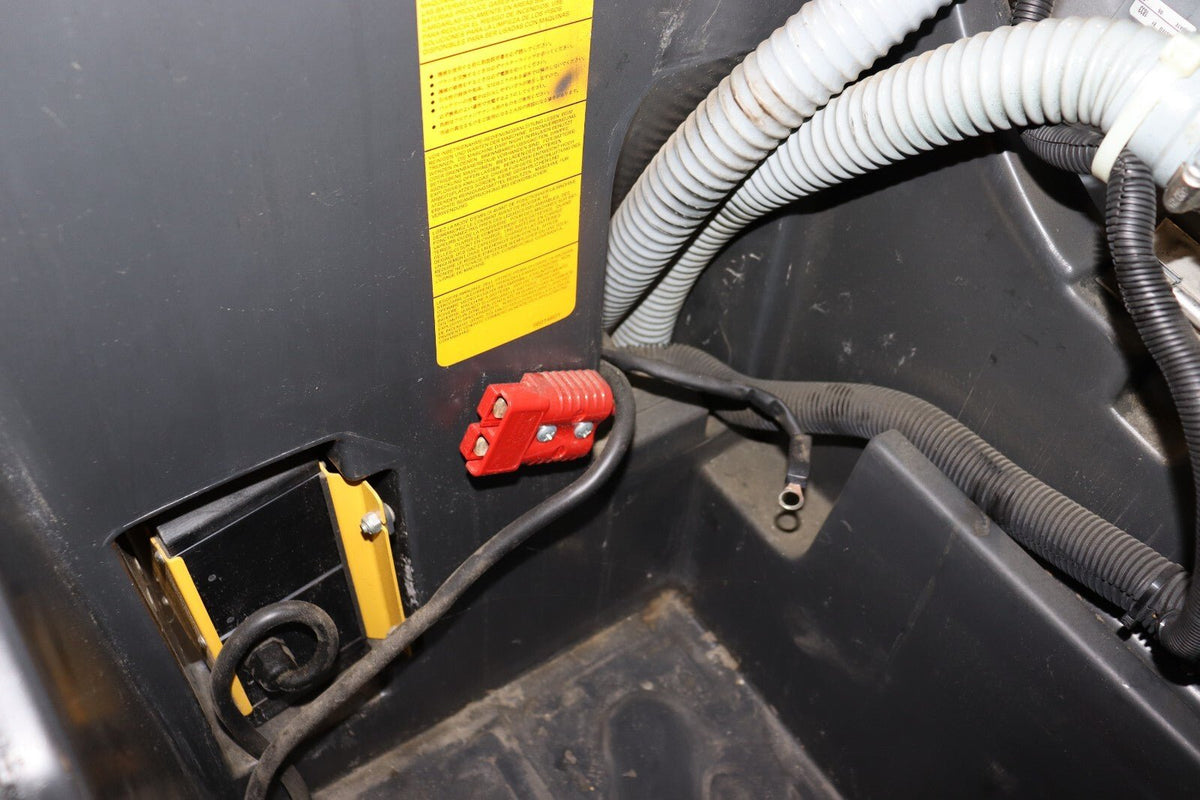 NILFISK ADVANCE AquaPLUS AXP Self Propelled Floor Cleaning Machine | Type E - Northside Material Brokers