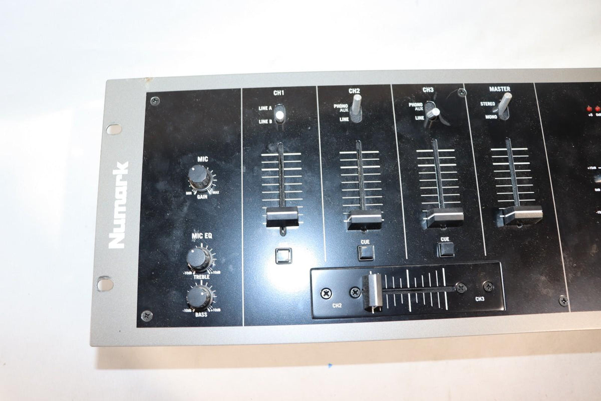 Numark C1 Professional 19" DJ Mixer - AC 115/230V - Northside Material Brokers