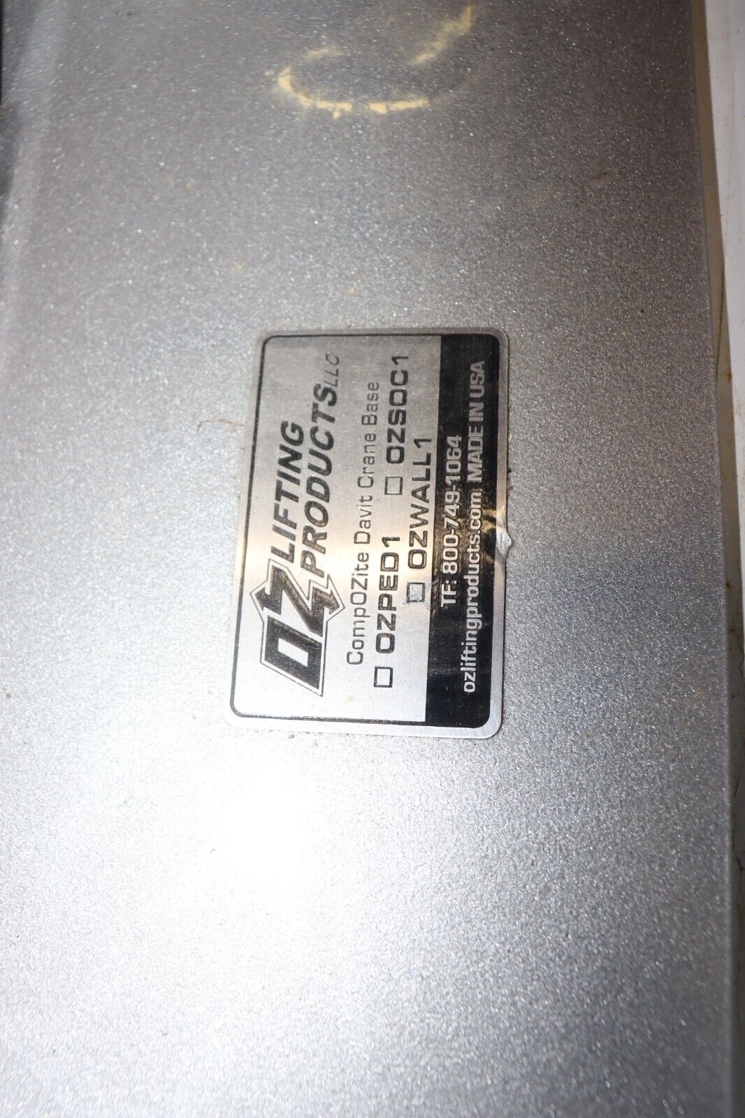 Oz Lifiting Products Wall Mount Base: 1,200 lb Capacity, OZWALL1 - Northside Material Brokers