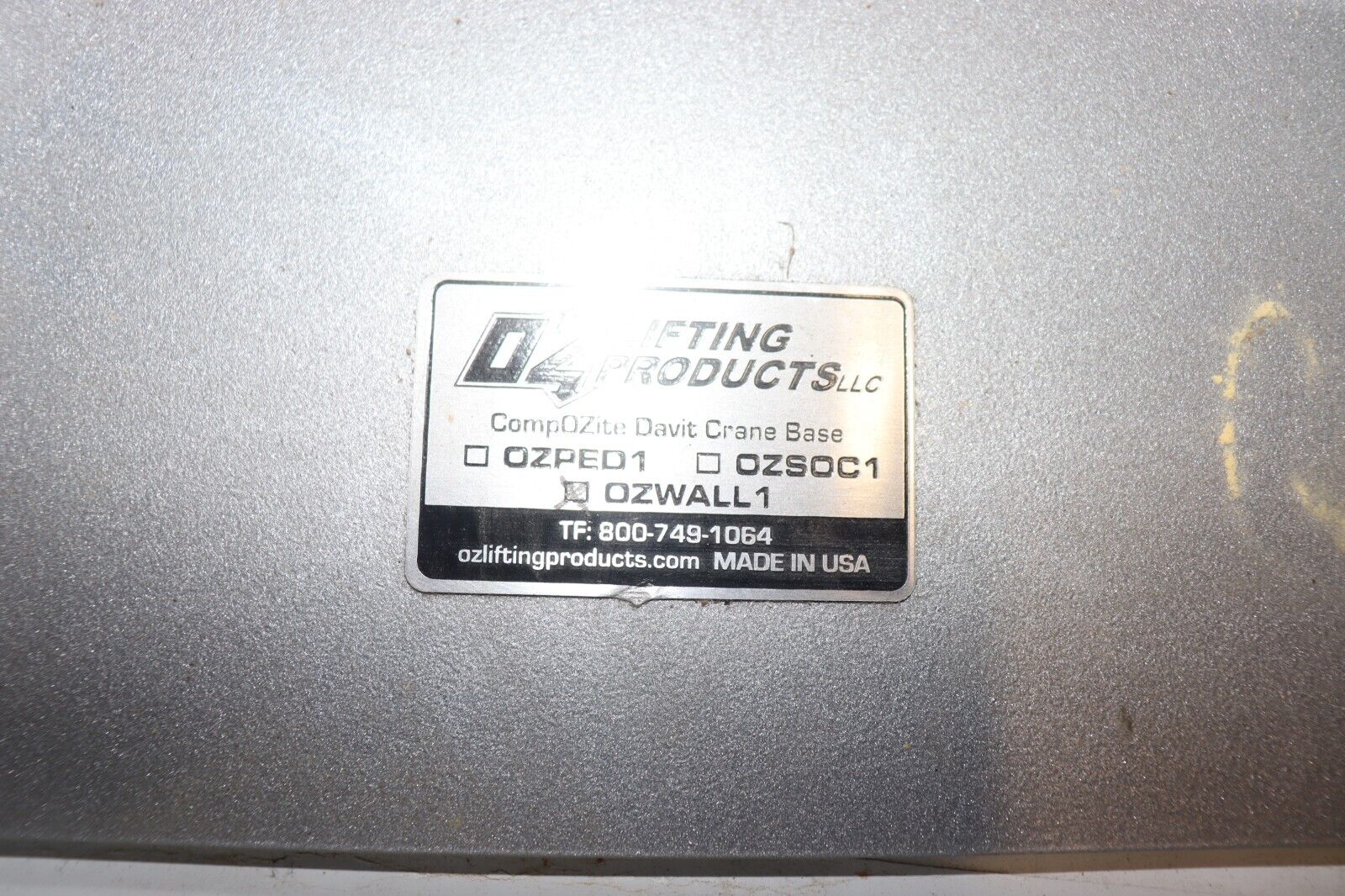Oz Lifiting Products Wall Mount Base: 1,200 lb Capacity, OZWALL1 - Northside Material Brokers