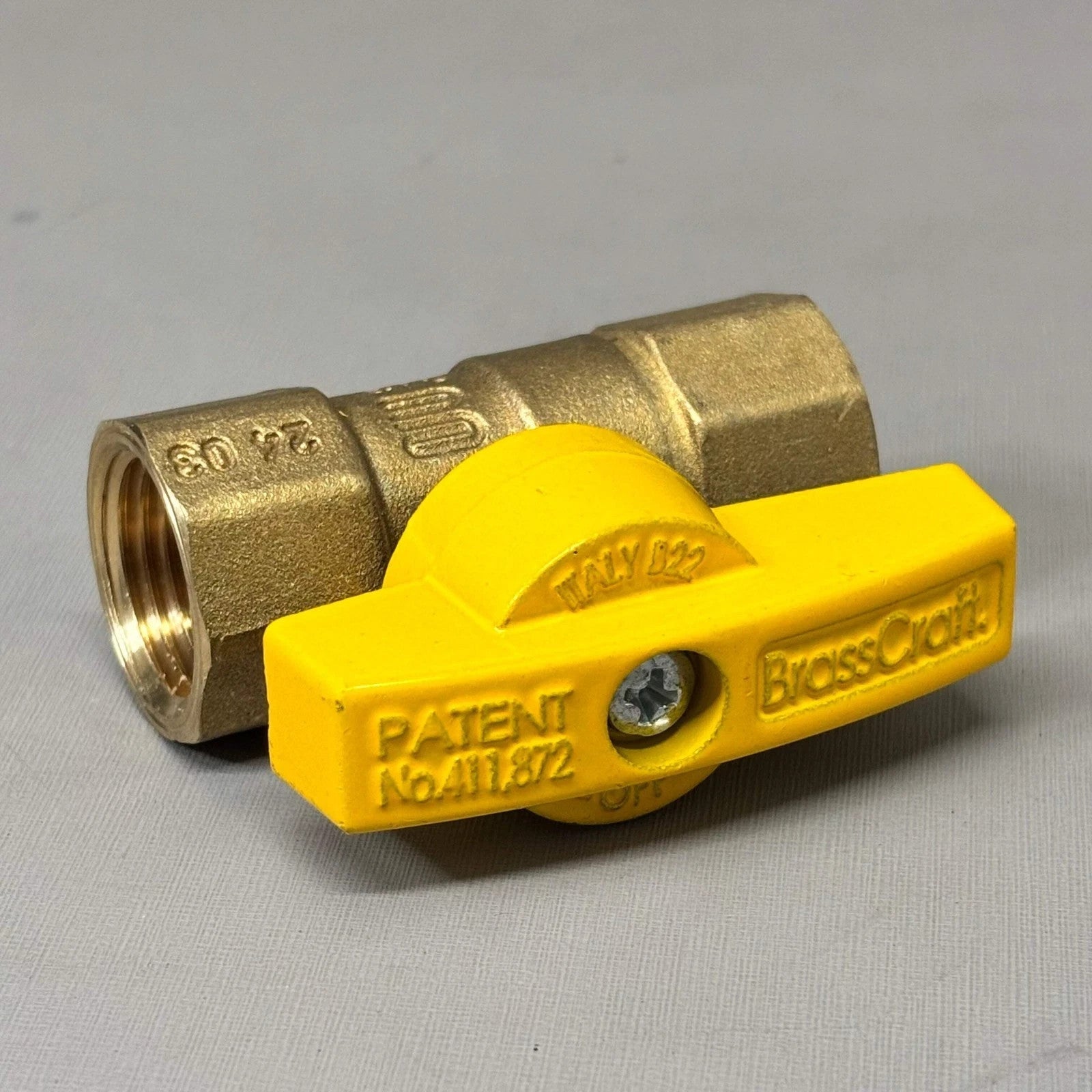 Qty 2 BRASS CRAFT Italian Made Gas Ball Valve Brass 1/2" FIP X 1/2" FIP TBV8 - Northside Material Brokers