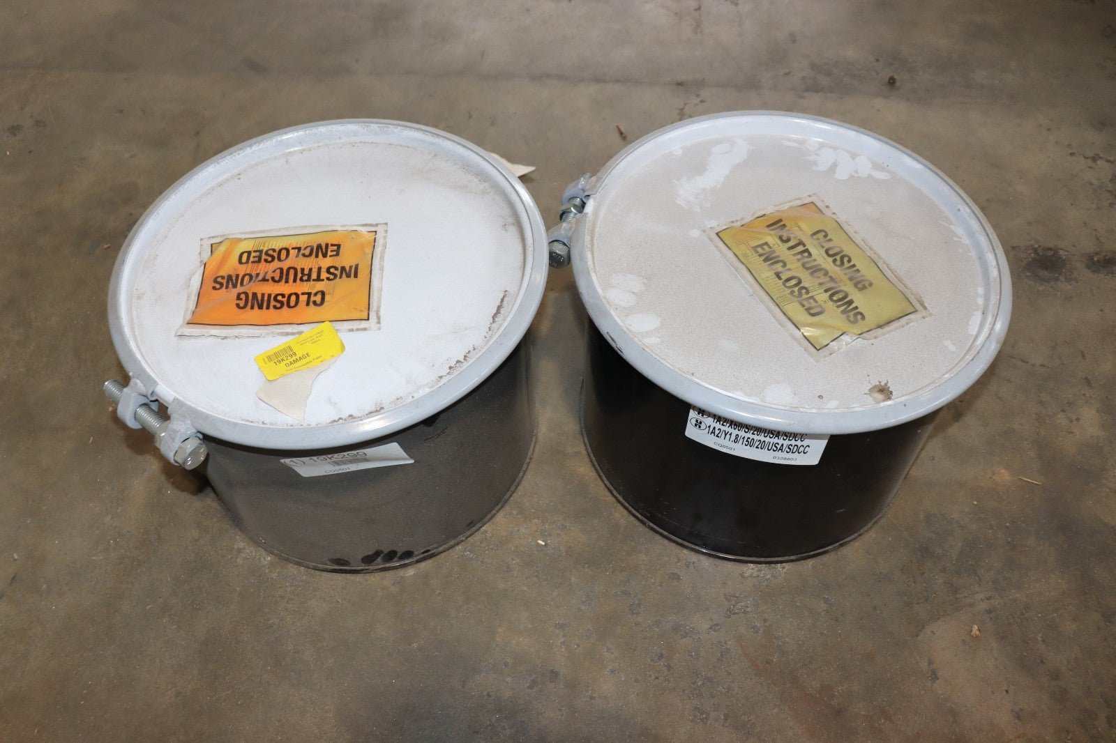 QTY 2 - Open Head Transport Drum, Steel, 5 Gal, Unlined, Black, Cq0501 - Northside Material Brokers
