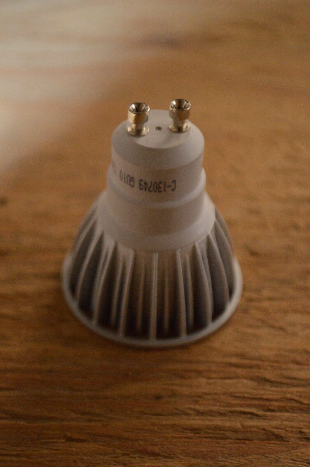 QUANTITY OF 6 - 2 PIN BULB, 6.5W, GU10 LED, 4000k, C-130310-4, NEW - Northside Material Brokers