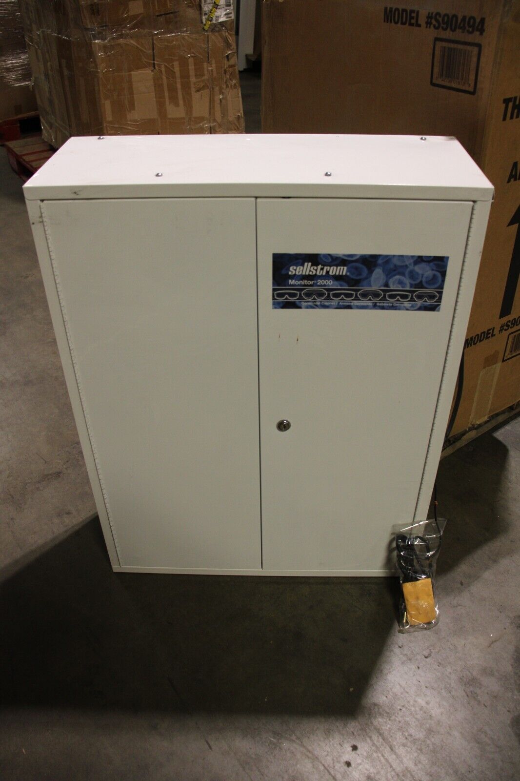 SELLSTROM MONITOR 2000 EYEWEAR GERMICIDAL CABINET - Northside Material Brokers