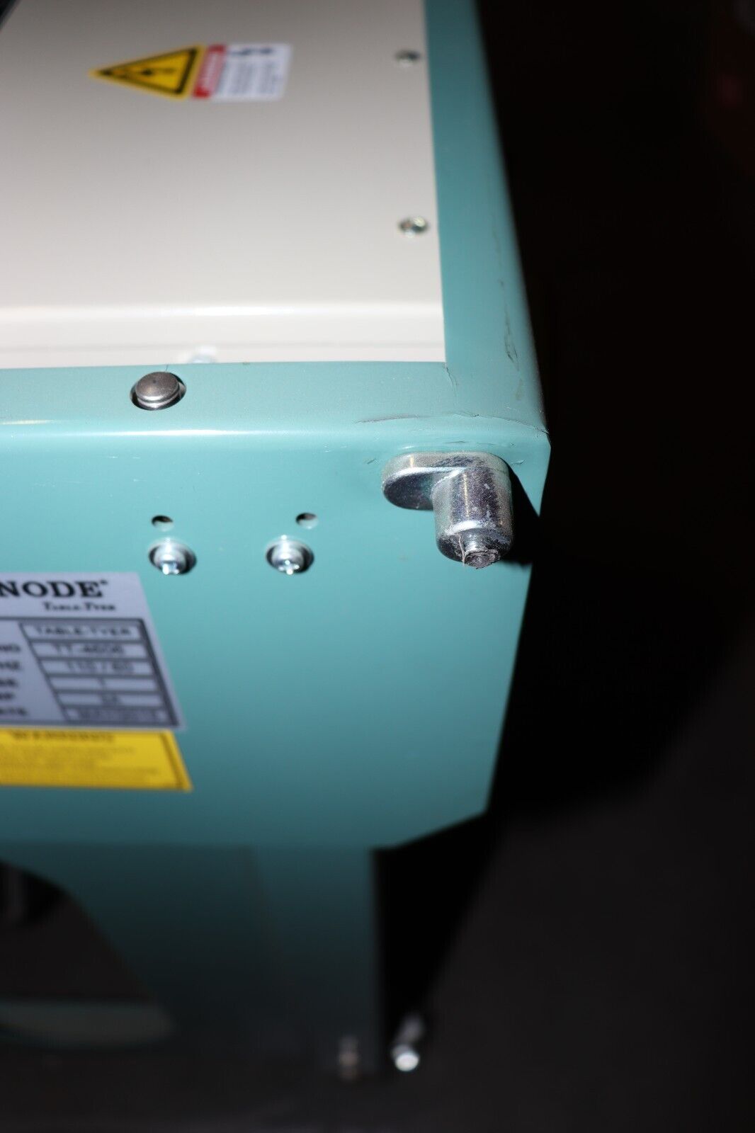 Signode Table-Tyer TF4606, Fits 1/4" to 1/2" Banding, Semi-Auto, 2015 Model - Northside Material Brokers