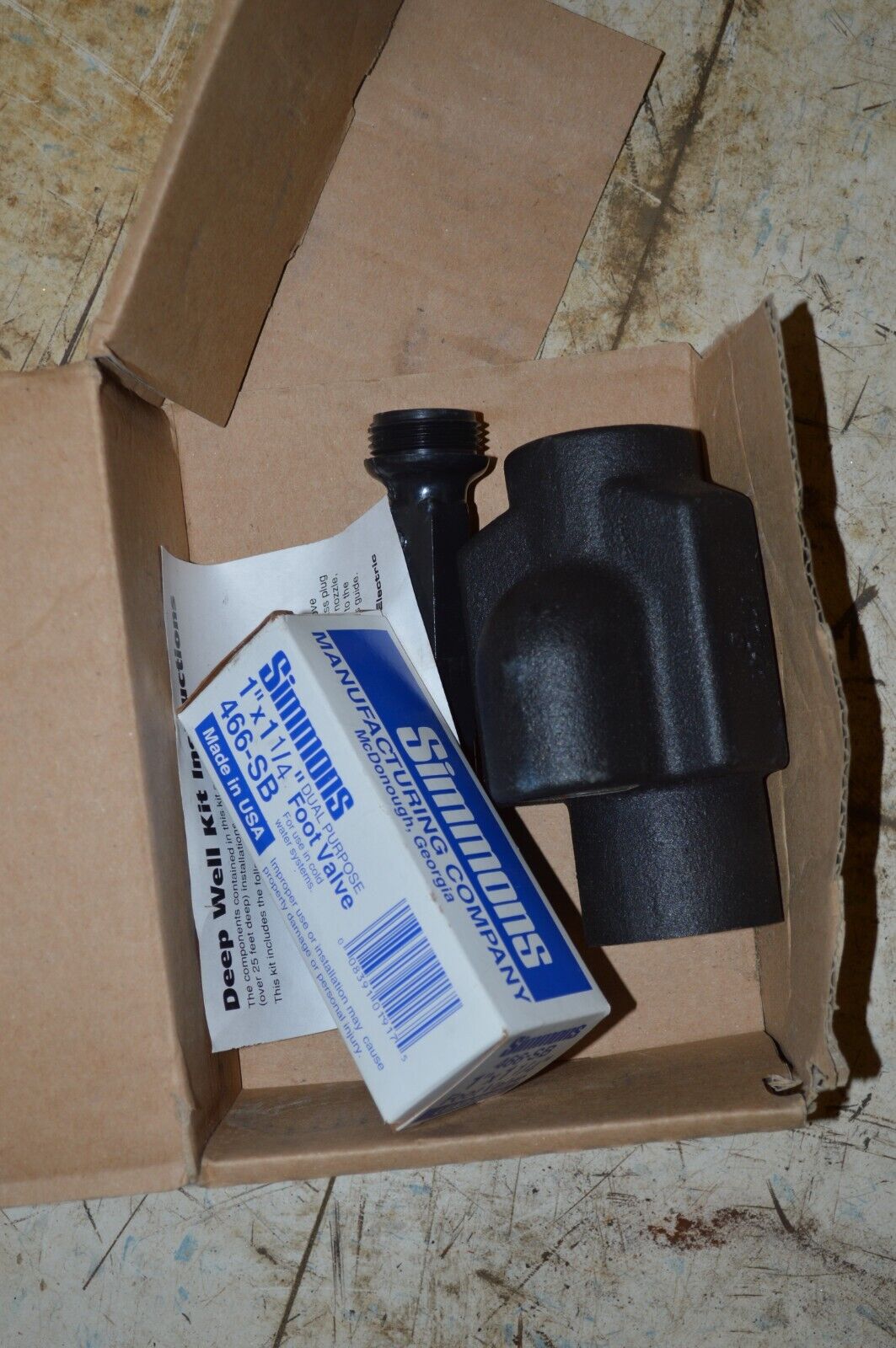 Simmons 1"x1 1/4" foot valve - Northside Material Brokers