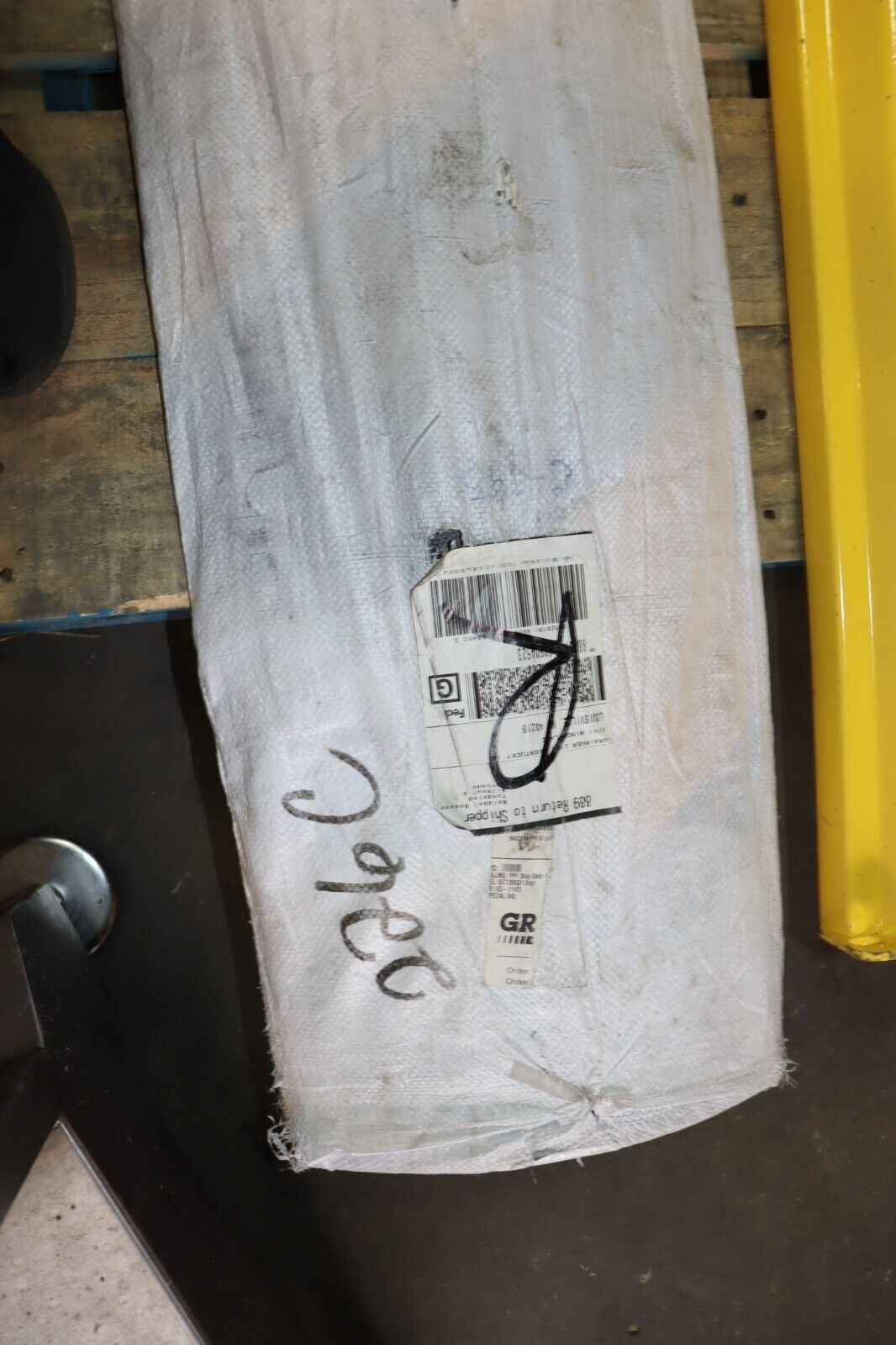 Speed Bump: Rubber, Black/Yellow, 6 ft Lg, 12 in Wd, 2 1/2 in Ht, 29NH35B - Northside Material Brokers