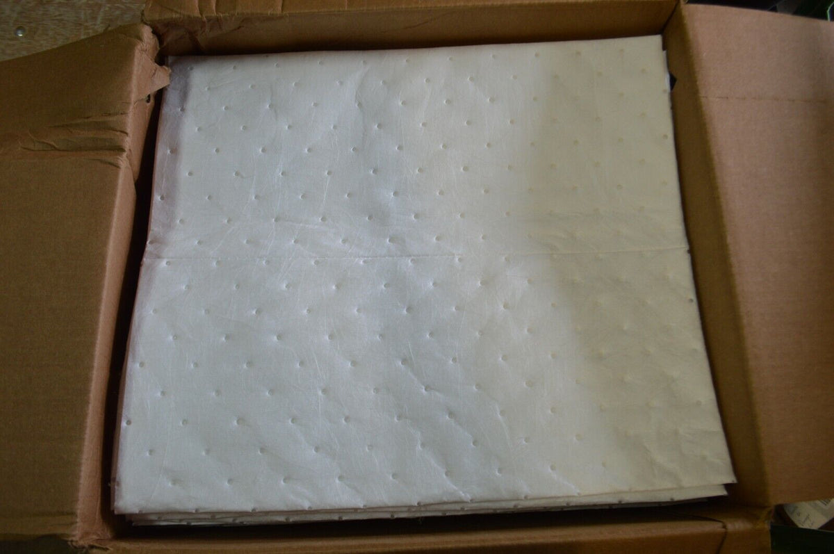 Spilfyter Absorbent Pad, Abosorbs 24 gal Oil Based Liquids - Northside Material Brokers