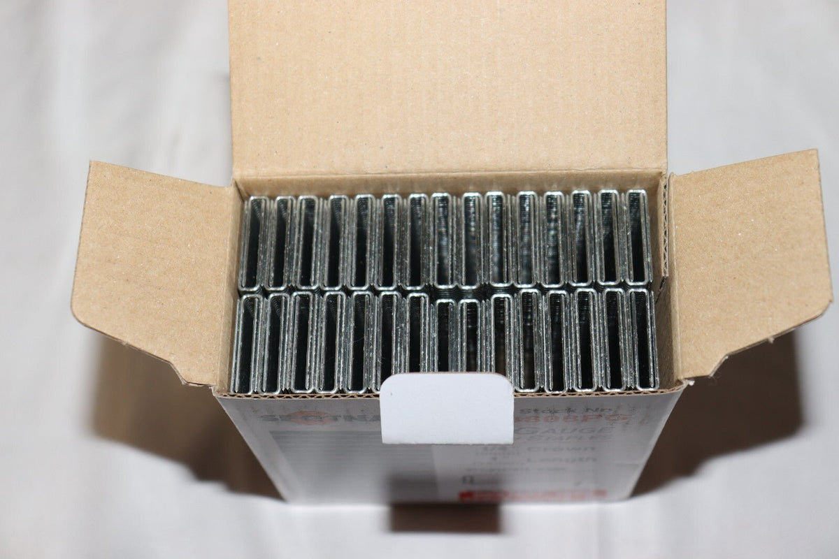 SpotNails 18 Gauge Chisel Point Brads 1" & Galv Staples 1" 5000CT (New) - Northside Material Brokers