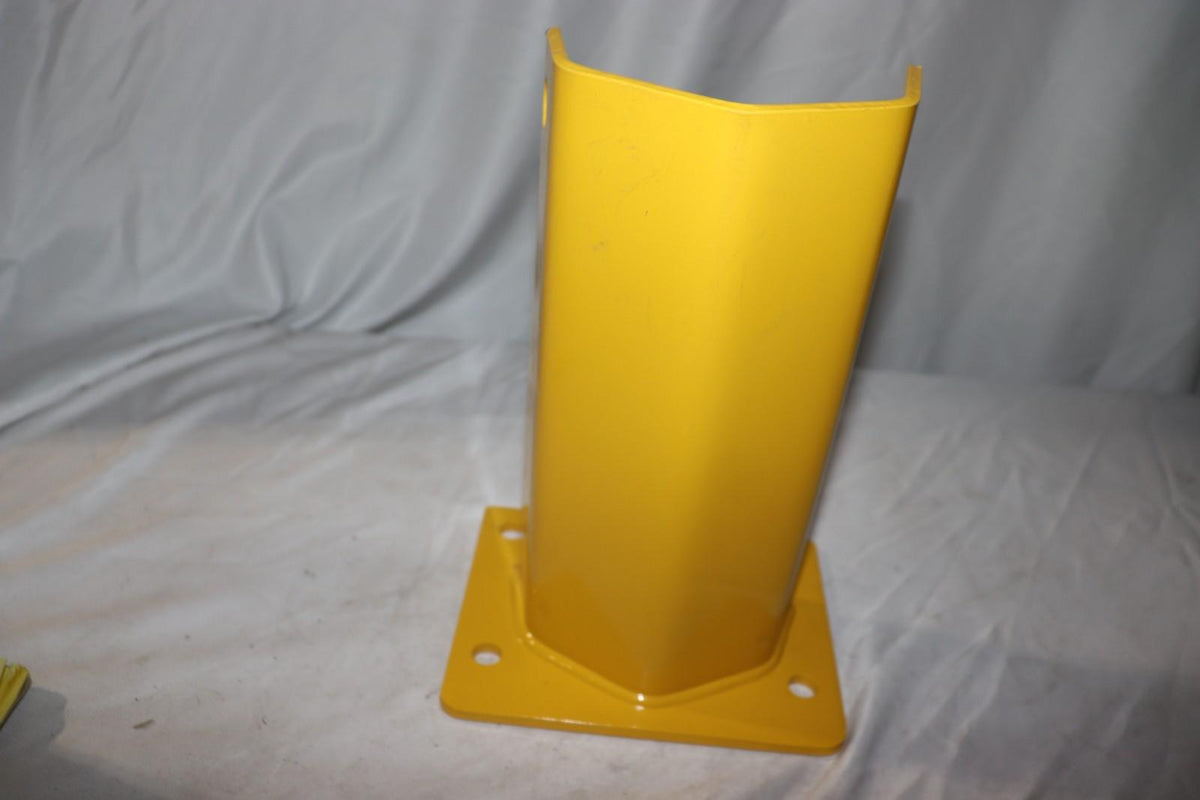Steel King Pallet Rack Guard, Bolt-On 8 in x 6 in x 12 in - Northside Material Brokers