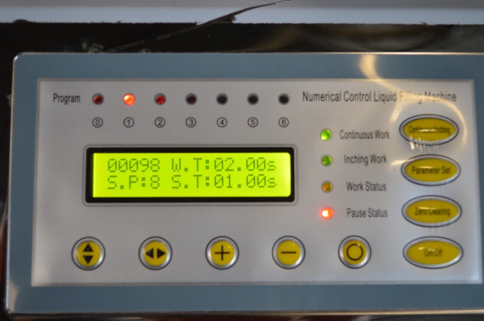 SUMEVE DIGITAL CONTROL LIQUID FILLING MACHINE GFK-160 - Northside Material Brokers