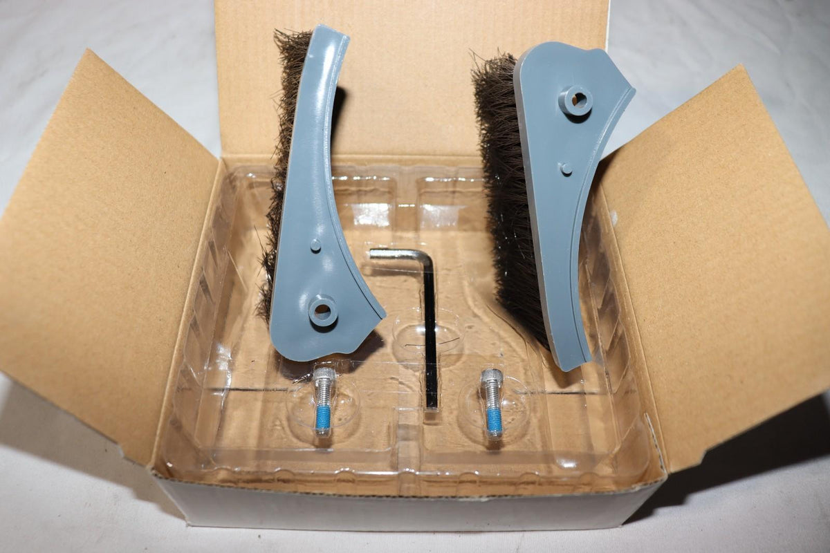 Tennant OEM 1232660, Splash Sheild Kit, NOS - Northside Material Brokers