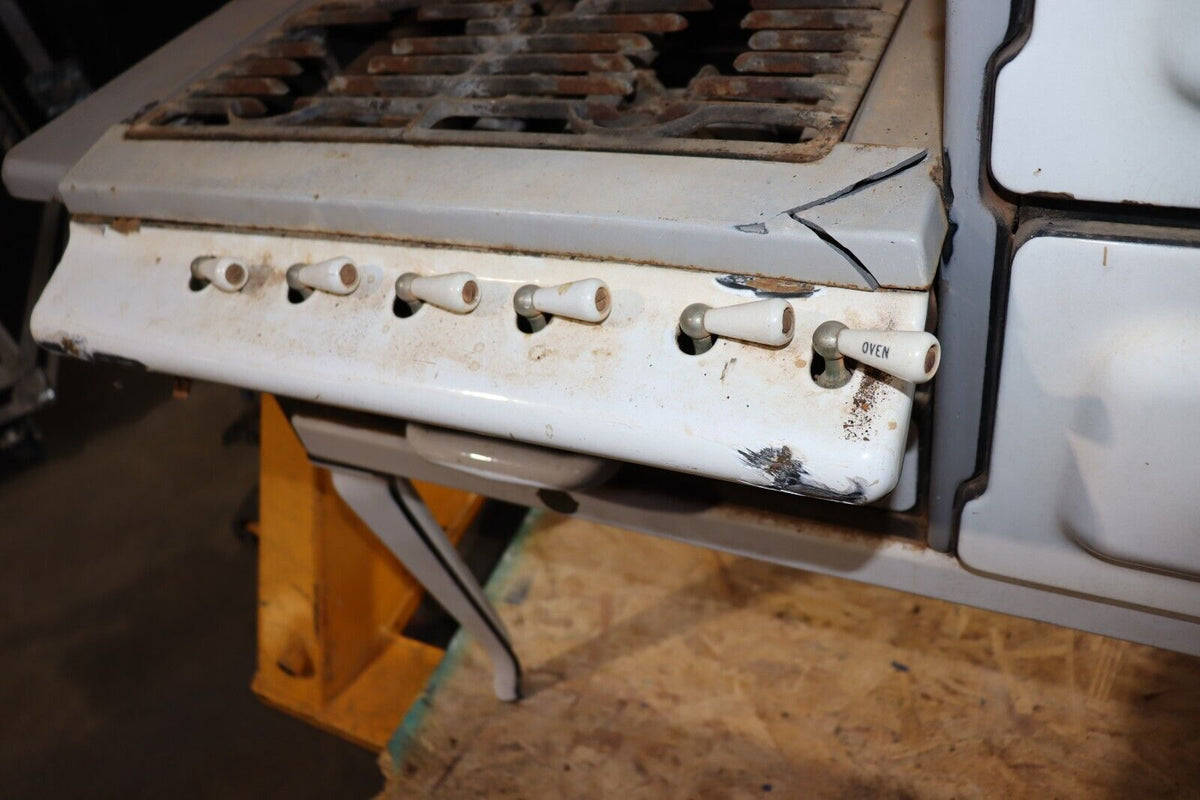 The Estate Stove Co. 2-882TR Vintage Fresh Air Oven, Fair Condition, See Photos! - Northside Material Brokers