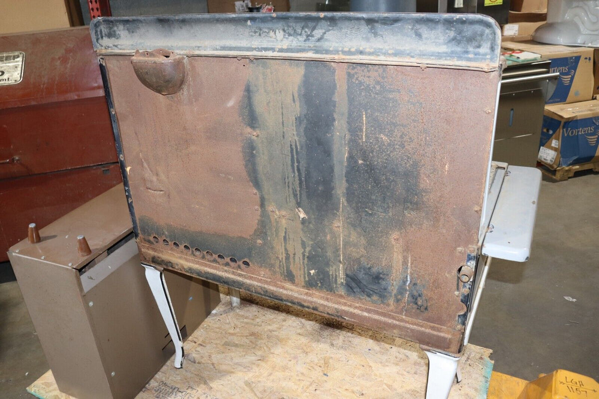 The Estate Stove Co. 2-882TR Vintage Fresh Air Oven, Fair Condition, See Photos! - Northside Material Brokers