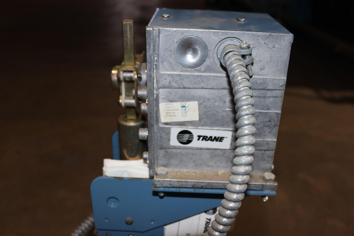 Trane X13680290220 Valve, w/ Actuator, Cast Iron, 3 Way, NOS - Northside Material Brokers