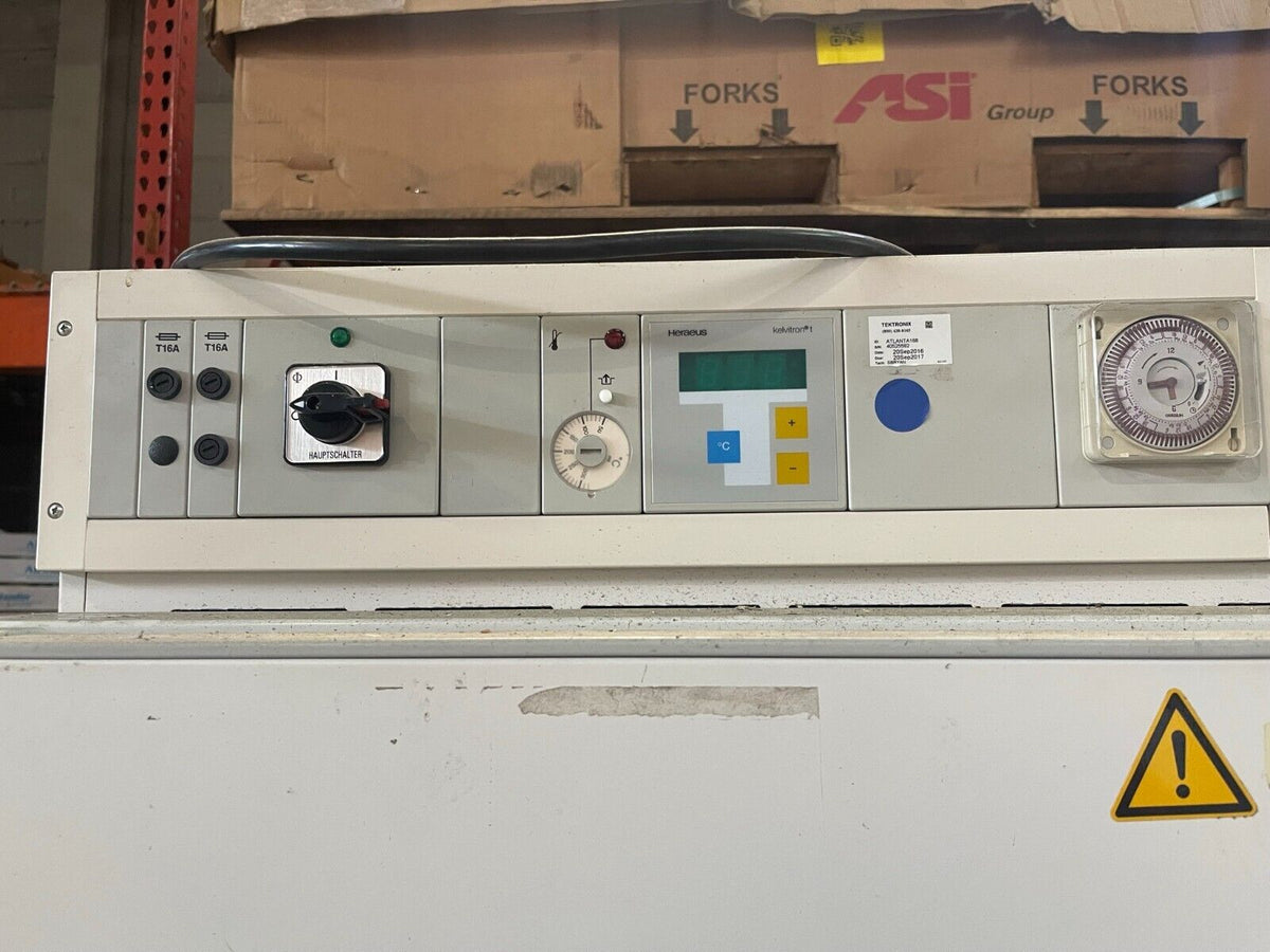 USED THERMO SCIENTIFIC / HERAEUS UT 6760 - Northside Material Brokers