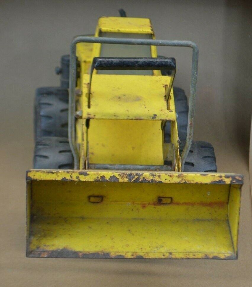 Vintage Tonka Truck - Northside Material Brokers