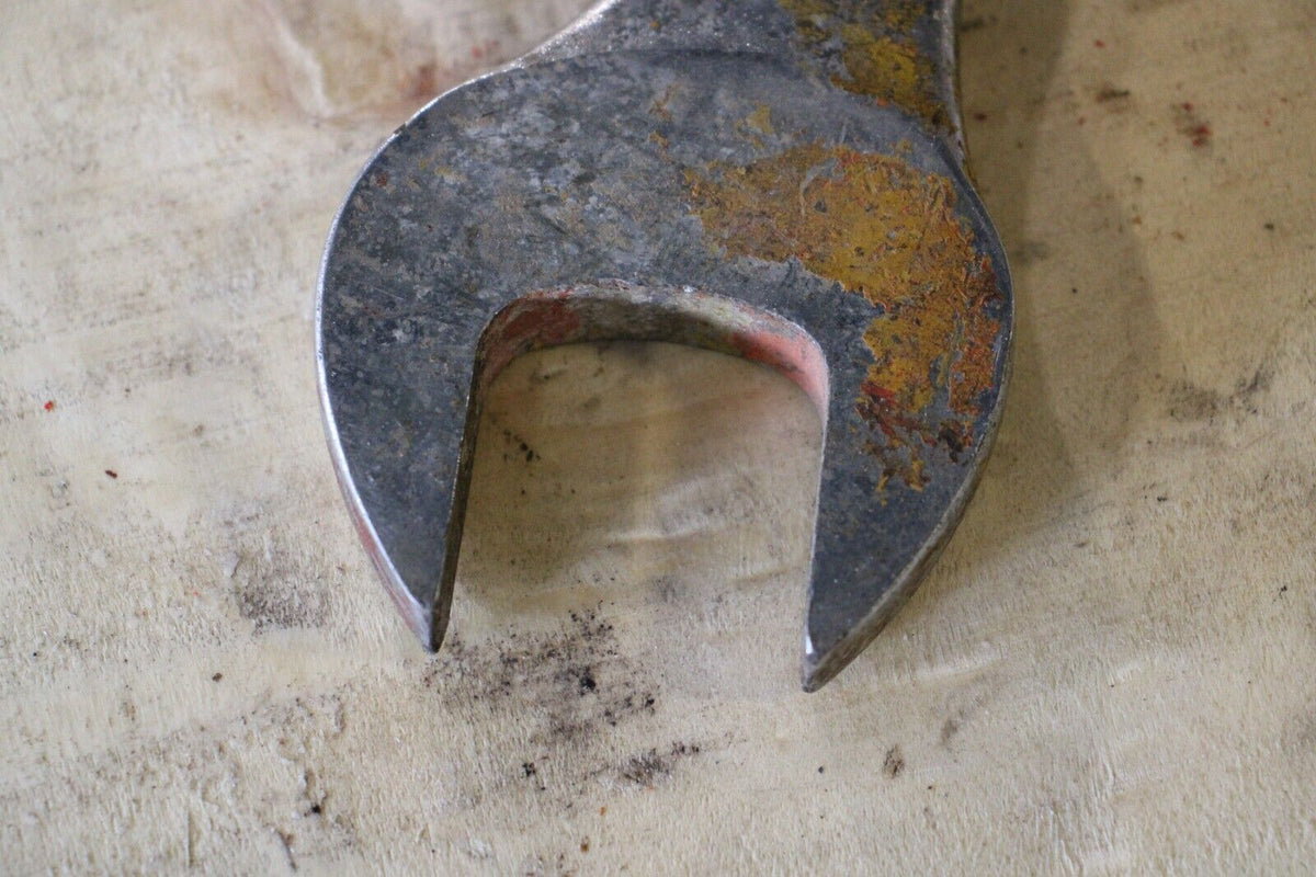 1 1/4 INCH COMBINATION WRENCH STANLEY 86-846 USA - Northside Material Brokers