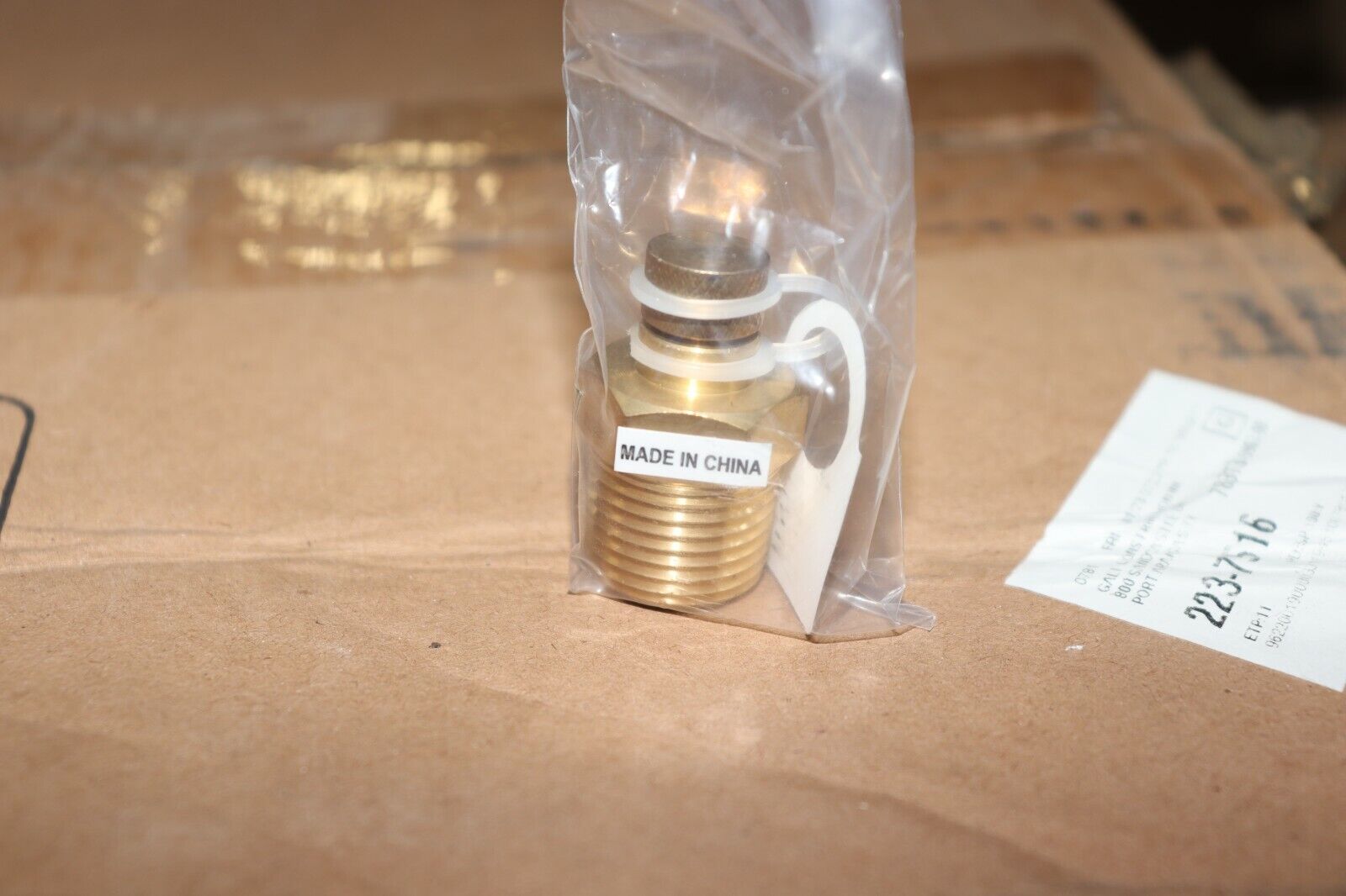 1/2 Inch Test Plug FNW Test Plug Pressure & Temperature Model FNWPTTD - Northside Material Brokers