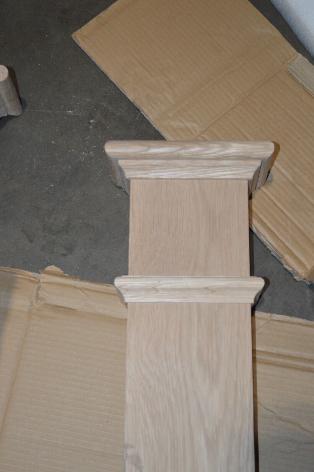 OAK BANISTER END CAPS / SPLIT POST / Termination Post