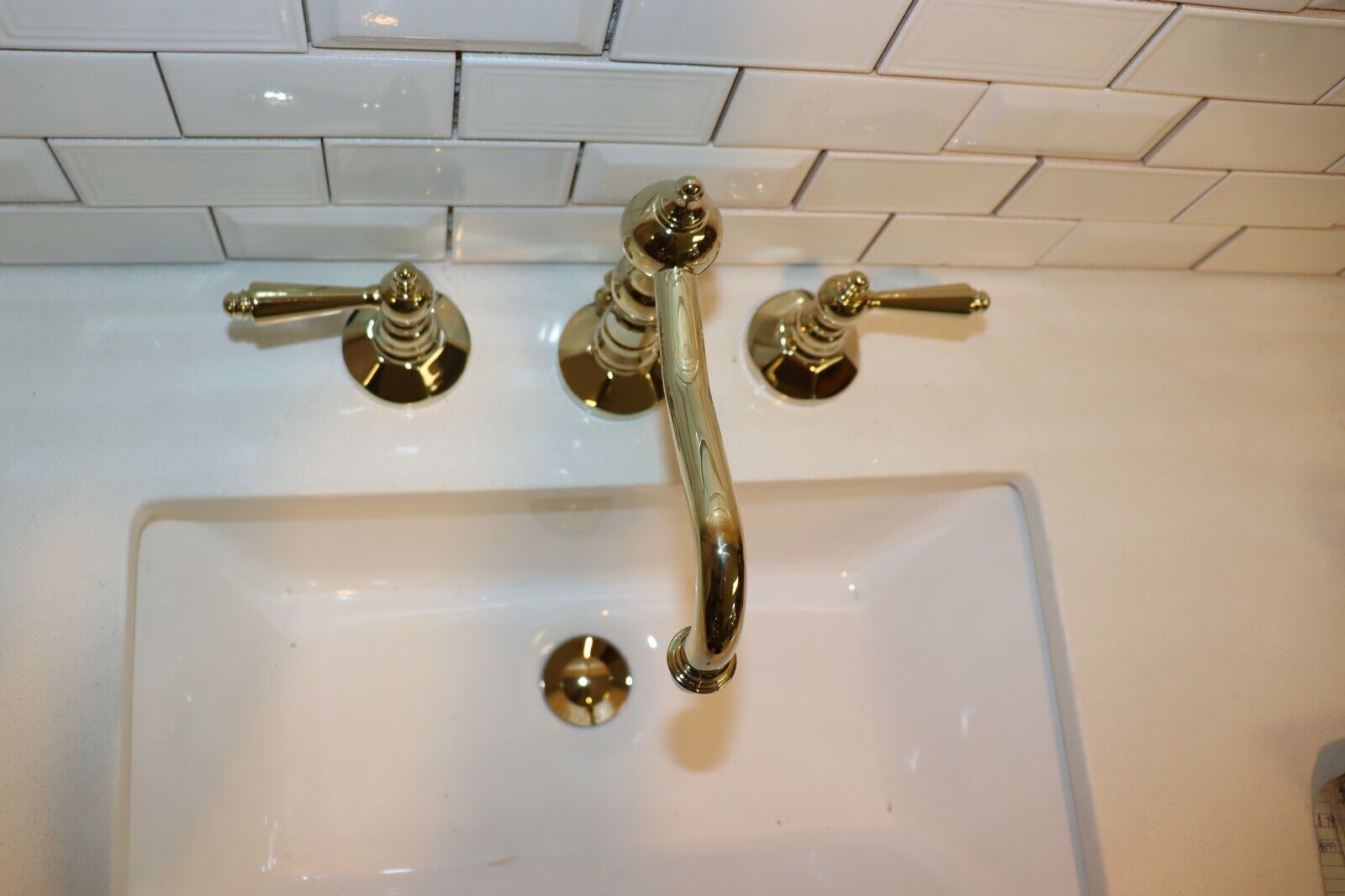Bathroom Faucet Widespread 3 Hole Giagni with Drain EL101