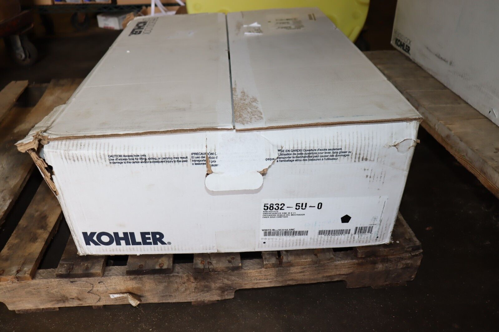 Kitchen Sink Undermount 31 in x 22 in Cast Iron White Kohler K-5832-5U