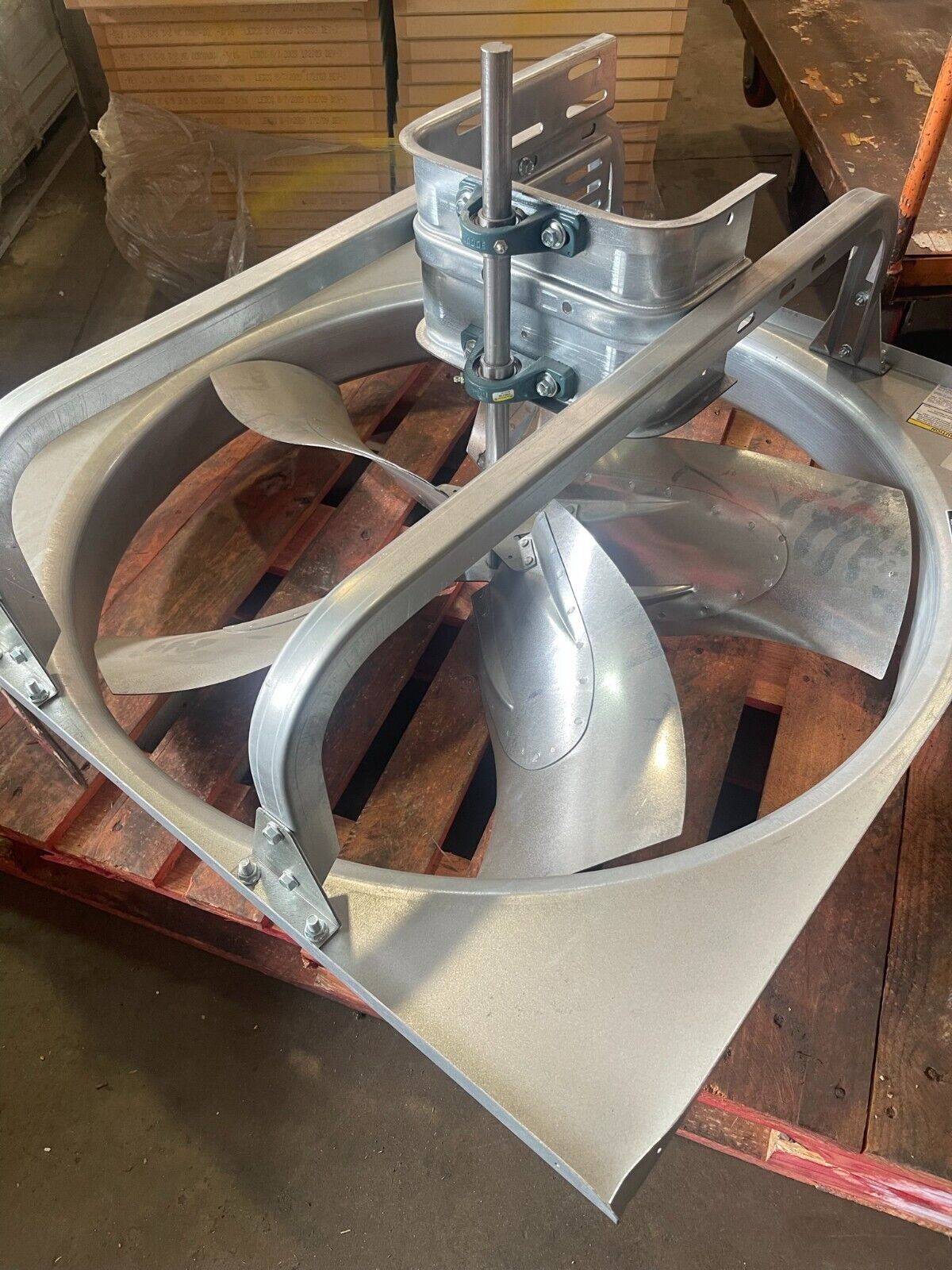 Exhaust Fan 36 Inch 19,000 CFM DAYTON 1AHA3 5 Blade - Northside Material Brokers
