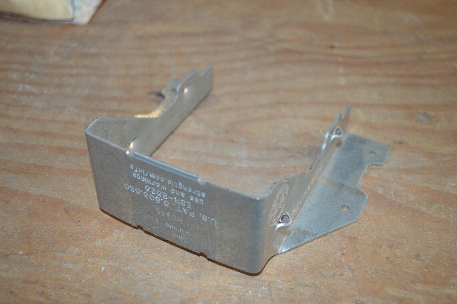 Pack of 5 Face Mount Joist Hanger Simpson NUS46 4-in x 6-in 18-Gauge G90 Galvanized - Northside Material Brokers