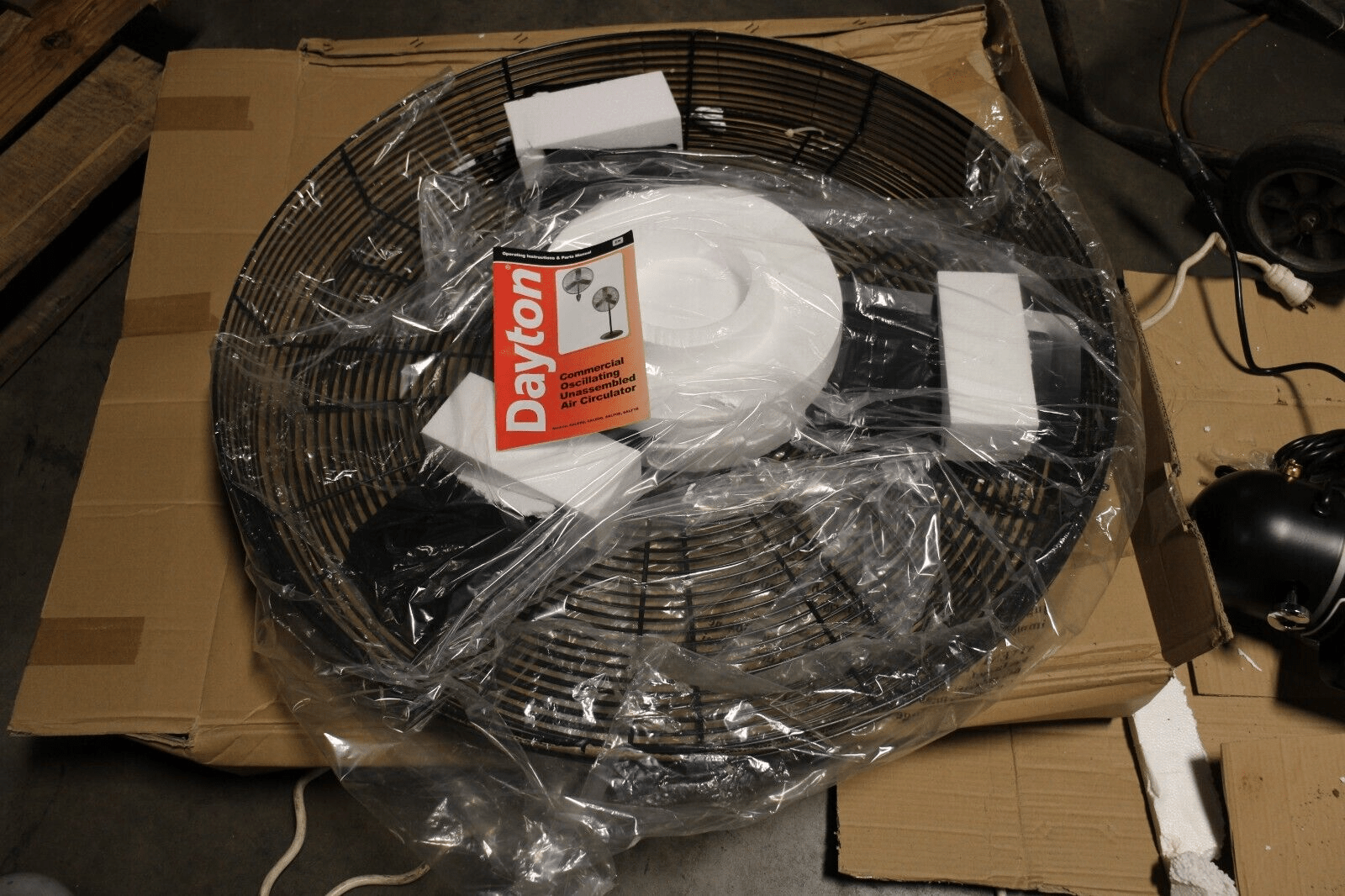 Pedestal Fan Light Duty Industrial DAYTON 2 SPEED OCCILLATING - Northside Material Brokers