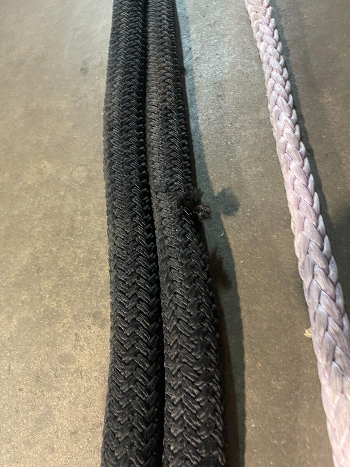 Tylaska T50S Standard Bail Snap Shackle w/ 2 - 70' x 2" black & 1 250' x 1" rope - Northside Material Brokers