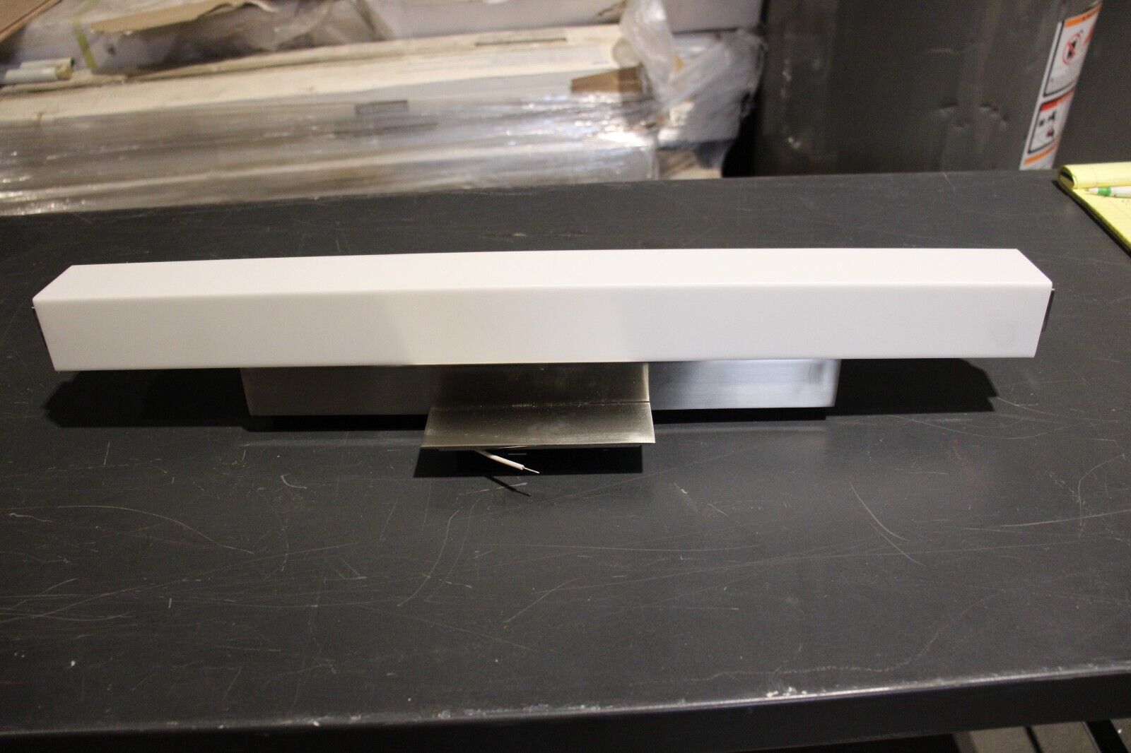 VANITY LIGHT MODERN DESIGN WALL MOUNT RAYO - Northside Material Brokers